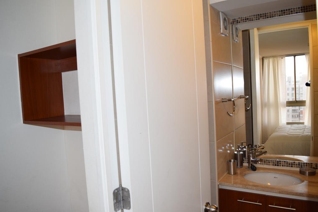 Sys Suites Lord Cochrane 산티아고 외부 사진