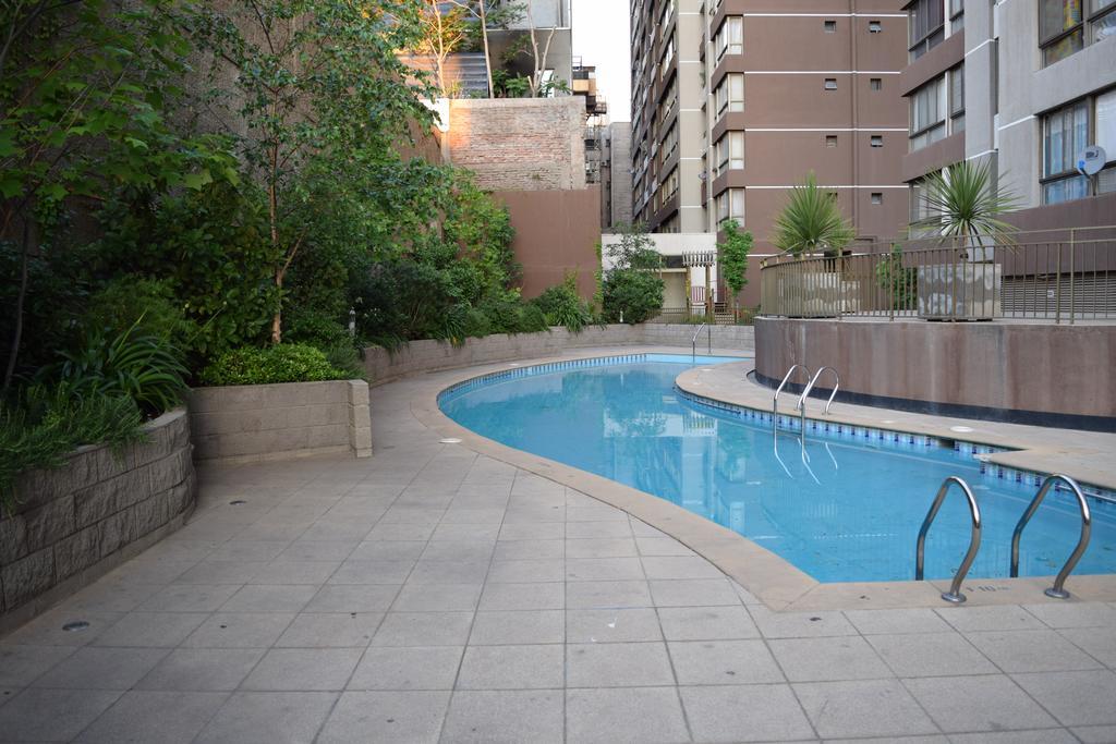 Sys Suites Lord Cochrane 산티아고 외부 사진